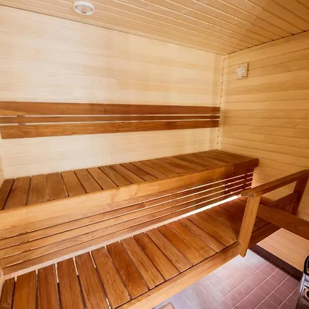 And Spacious For 4 With Sauna *